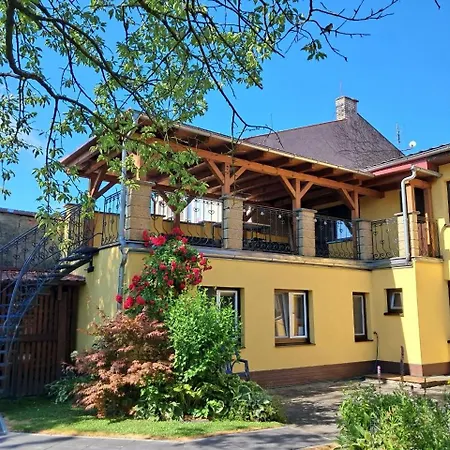 Moravska Brana, S Terasou, Masazemi A Cyklostezkou Lipník nad Bečou
